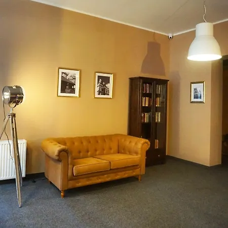 Expolis - Center - 24h Glowny #betterthanyourex Maison d'hôtes