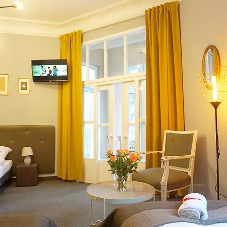 Expolis - Center - 24h Glowny #betterthanyourex Posen