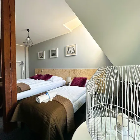 Expolis - Center - 24h Glowny #betterthanyourex 3* Poznań