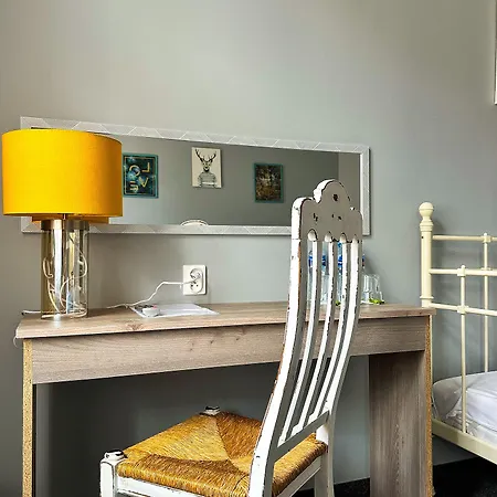 Expolis - Center - 24h Glowny #betterthanyourex Maison d'hôtes 3*