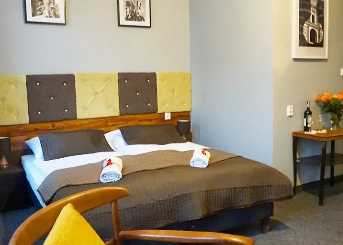 招待所 Expolis - Center - 24h Glowny #betterthanyourex 波兹南