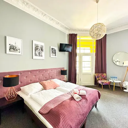 Expolis - Center Główny Mtp Reception 24h 3* Poznań