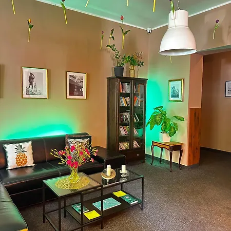 Casa de hóspedes Expolis - Center Główny Mtp Reception 24h 3*