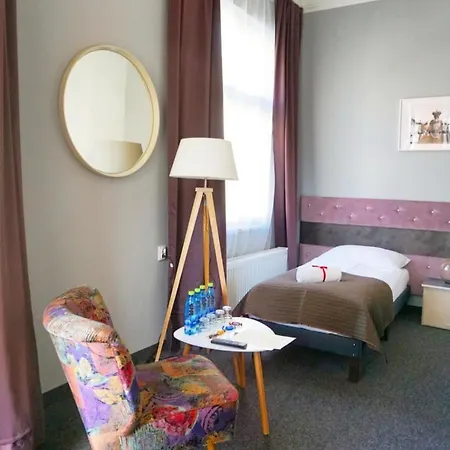 Konukevi Expolis - Center - 24h Glowny #betterthanyourex 3*