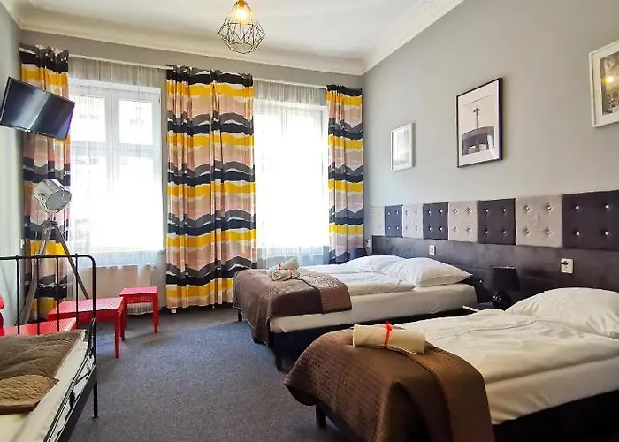 Expolis - Center - 24h Glowny #betterthanyourex Guest house Poznan