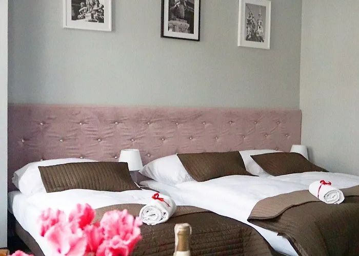 Expolis - Center Główny Mtp Reception 24h 3* Poznań