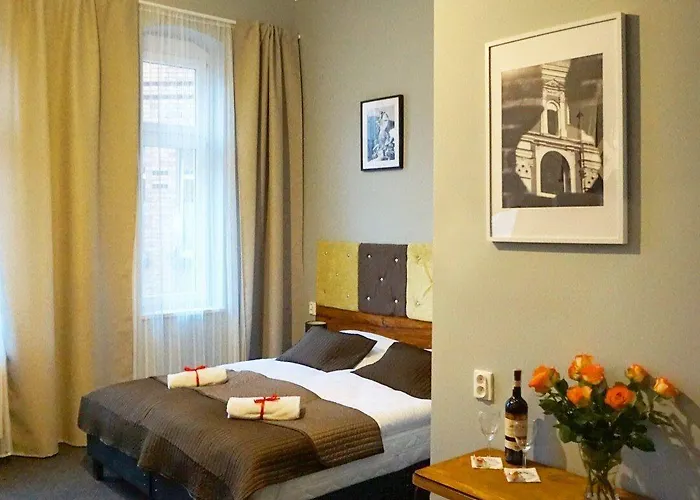 Expolis - Center - 24h Glowny #betterthanyourex Guest house 3*