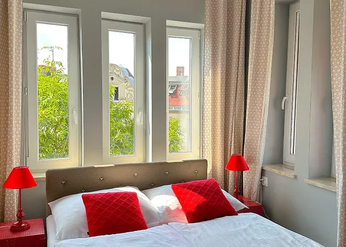 Guest house Expolis - Center - 24h Glowny #betterthanyourex Poznan