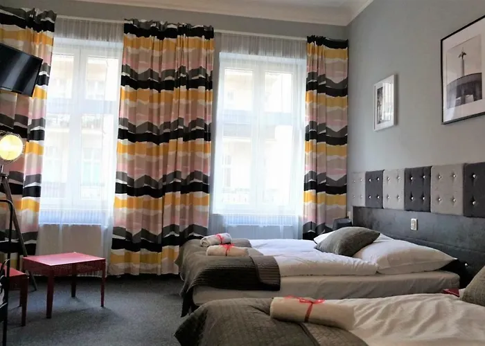 Expolis - Center - 24h Glowny #betterthanyourex Guest house 3*