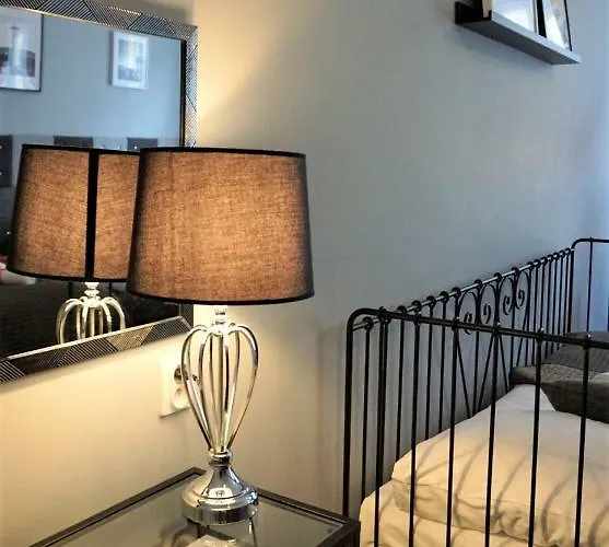 Expolis - Center - 24h Glowny #betterthanyourex Guest house 3*